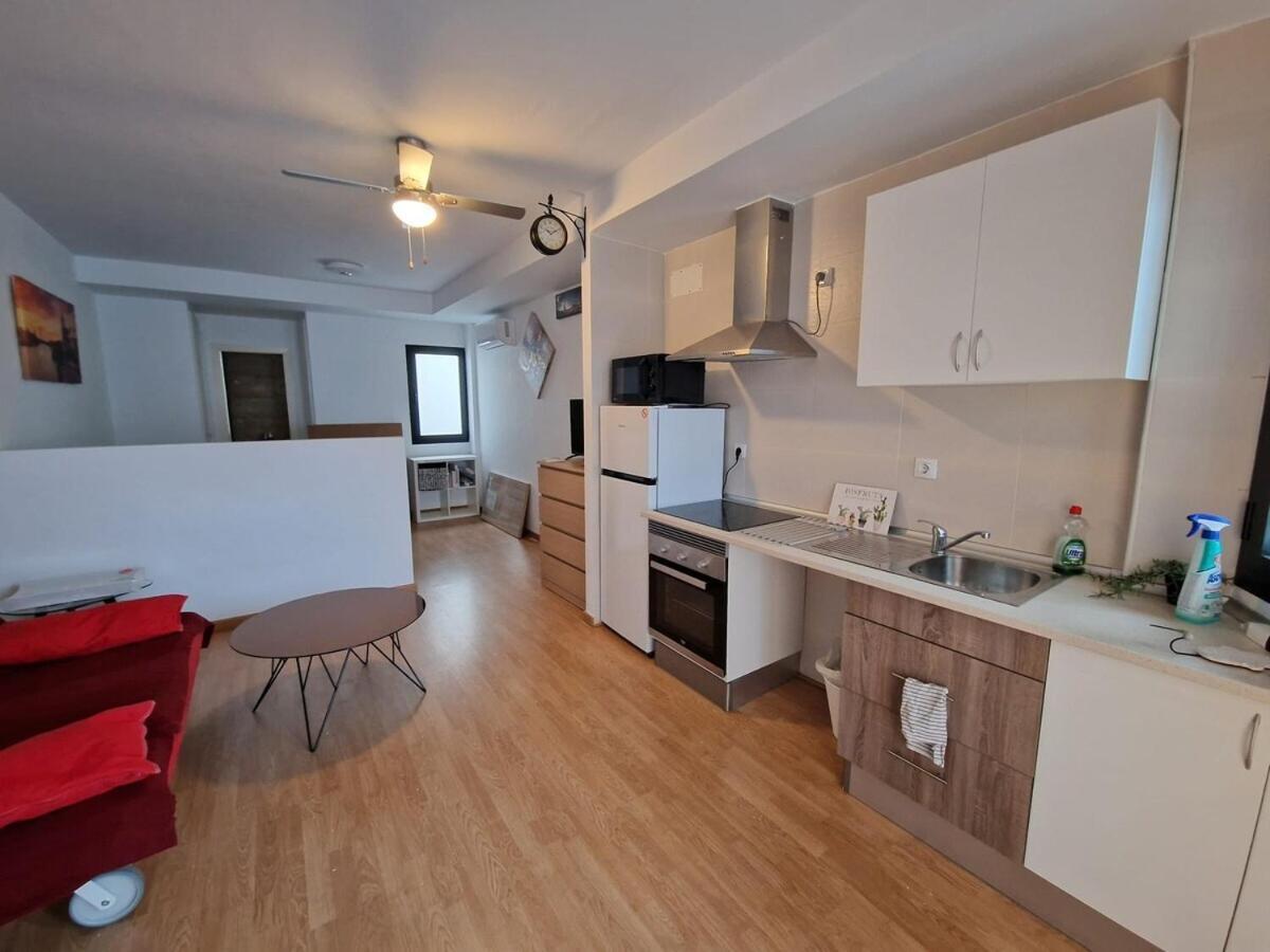 Castilla Del Patrocinio, Coqueto De 1dormitorio Appartement Séville